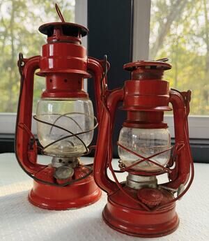 Vintage Red Oil Lamp Lanterns Set of 2 No. 80 & Japan Kerosene Oil Lamps